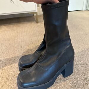 Miista platform boots